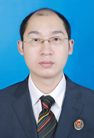 杨晓庆-公证员助理